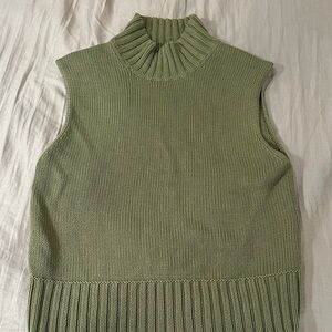 Abercrombie & Fitch Sage Green Sleeveless Turtleneck Sweater
